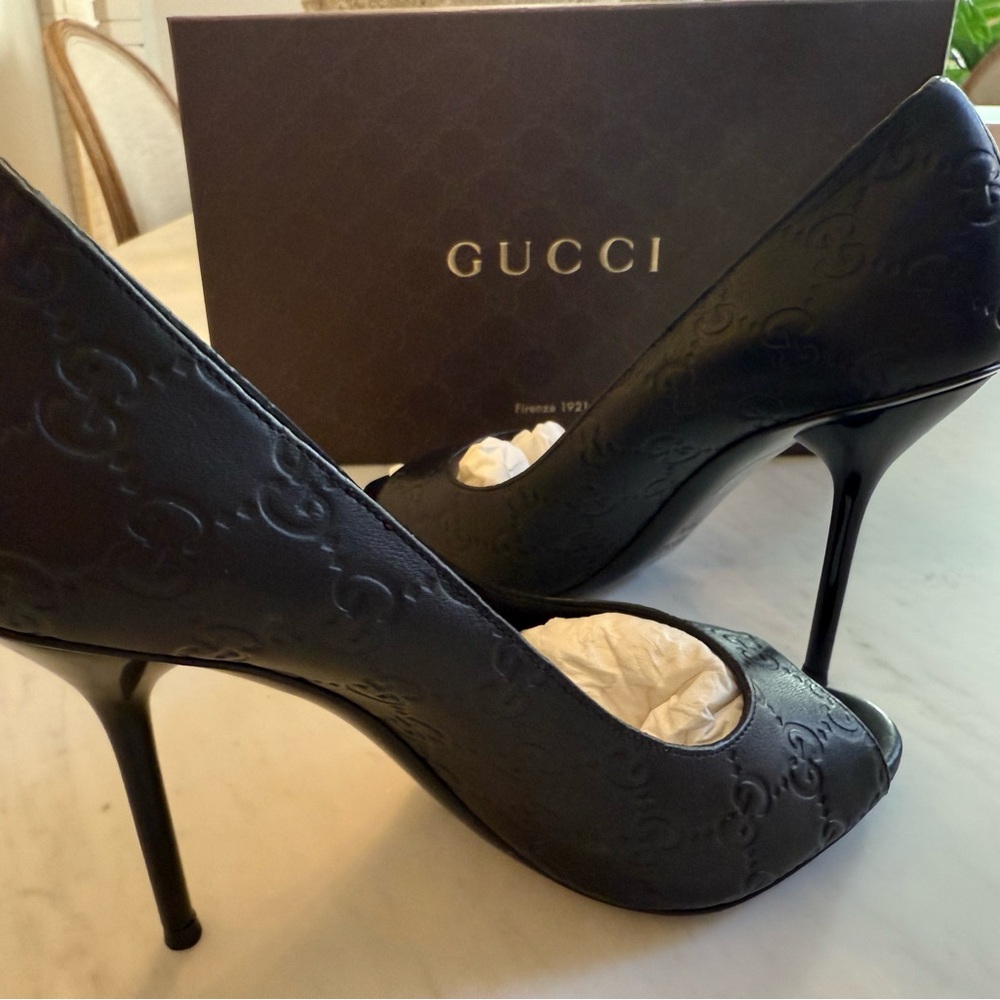 Gucci Black Women's Peep Toe Heels - Picture 8 of 9